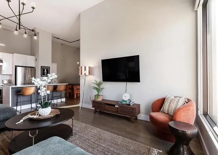 Downtown Penthouse 3bd Views Parking Gym #2 Chicago